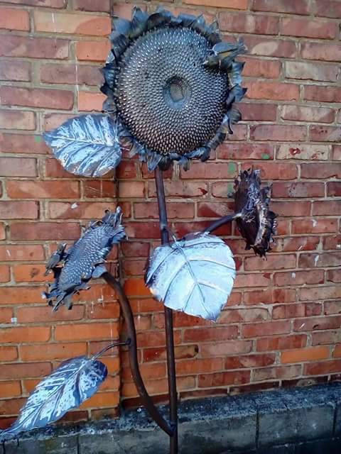 Metal sunflower, sunflower sculpture, iron sunflower, metal sculpture, metal yard art, rustic flower, metal flower, fall wreath, fall decor