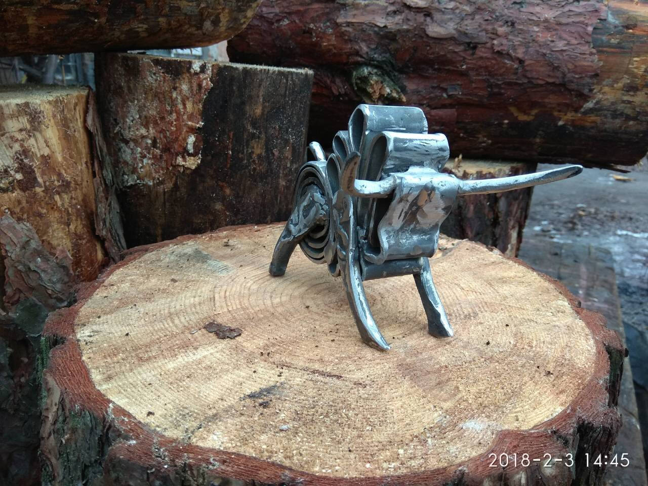 Hand forged bull, metal bull, bull sculpture, metal artwork, iron gift, iron sculpture, metal figurine, metal art, rustic iron decor