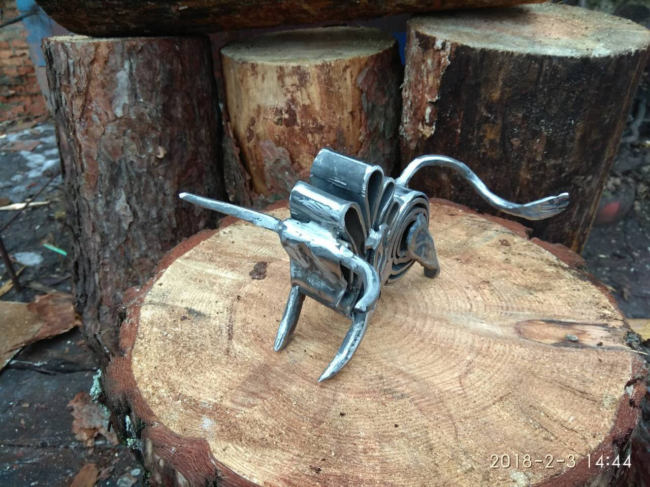 Hand forged bull, metal bull, bull sculpture, metal artwork, iron gift, iron sculpture, metal figurine, metal art, rustic iron decor