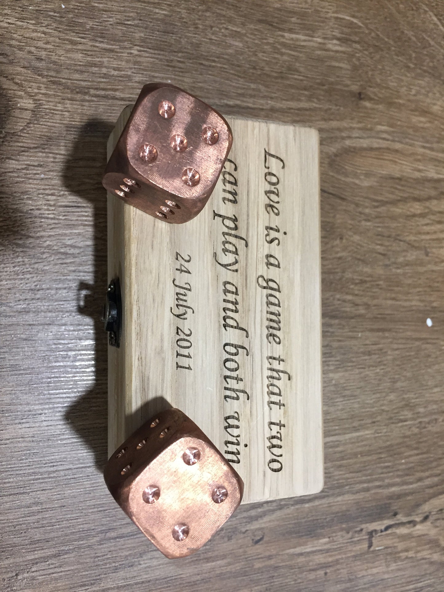 Copper dices with dice box, engraved dice box, personalized dice box,dice games,wooden box for dices,tabletop gaming,board games,copper gift