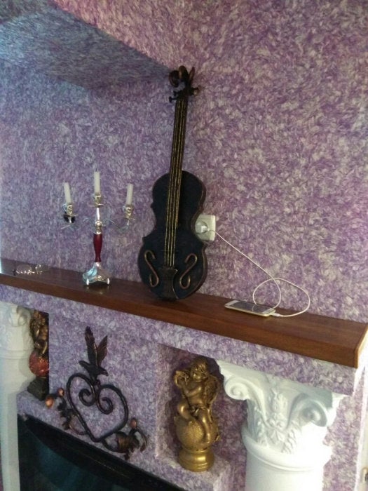 Violin, violin charm, violin gifts, violin art, violin accessories, violin case,violin costume,violin decor,violin display,violin sculpture
