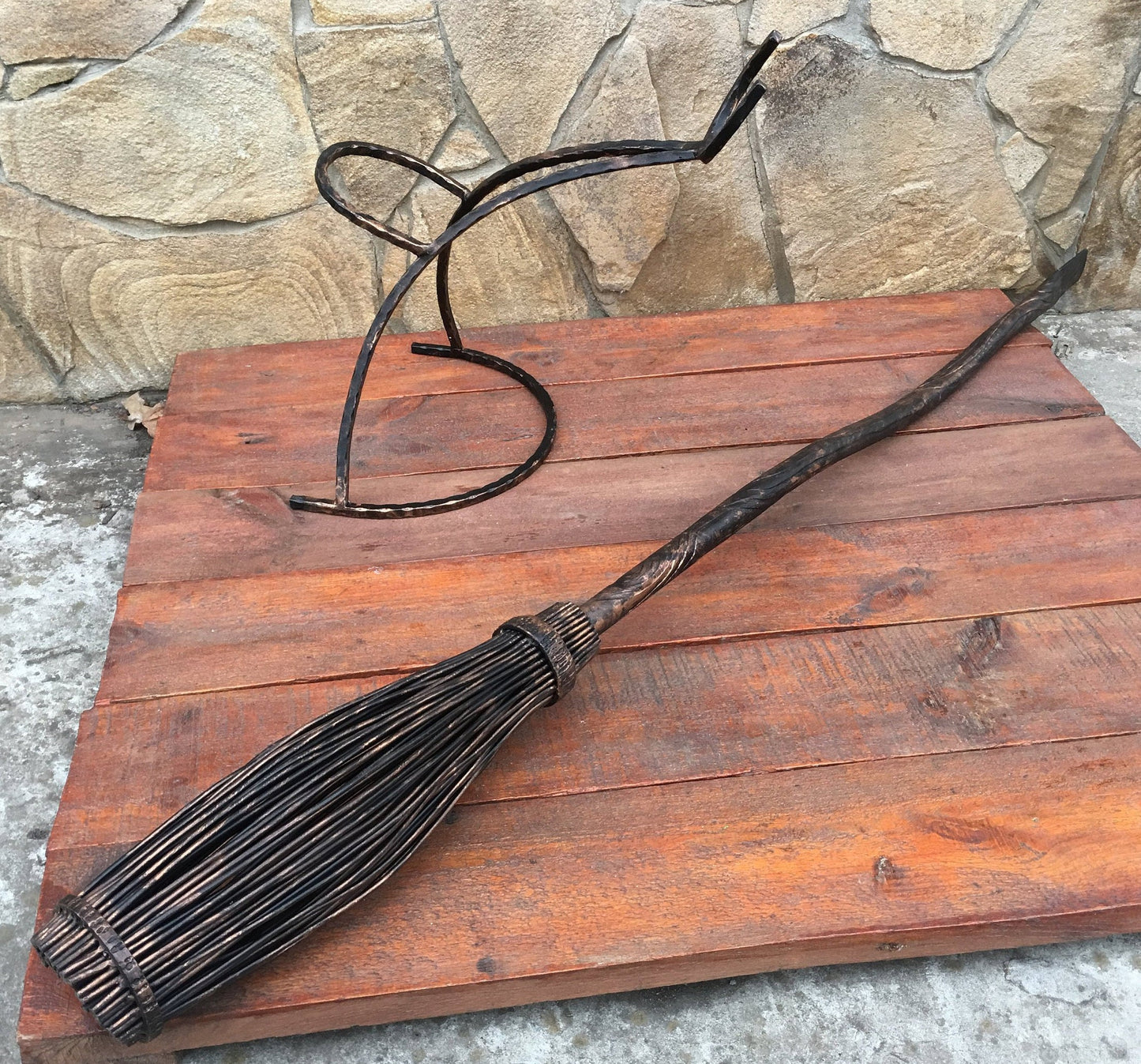 Wizard, broom, cosplay, wizarding world, interior, movie lover gift, iron gift, birthday, Christmas, anniversary, kids gift, childrens gift