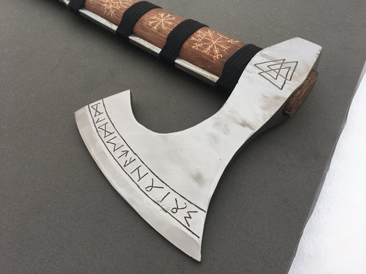 Runic axe, axe gift, Perun axe, pagan axe, viking axe, vegvisir, helm of awe, Yggdrasil,bearded axe,Norse axe,mjolnir,viking weapon