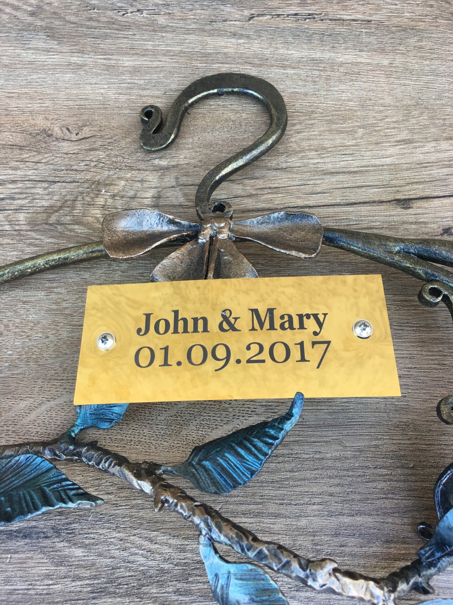 Personalized wedding hanger, bride hanger, bridal dress hanger, custom name hanger, hanger with names, bride wedding hanger, dress hanger