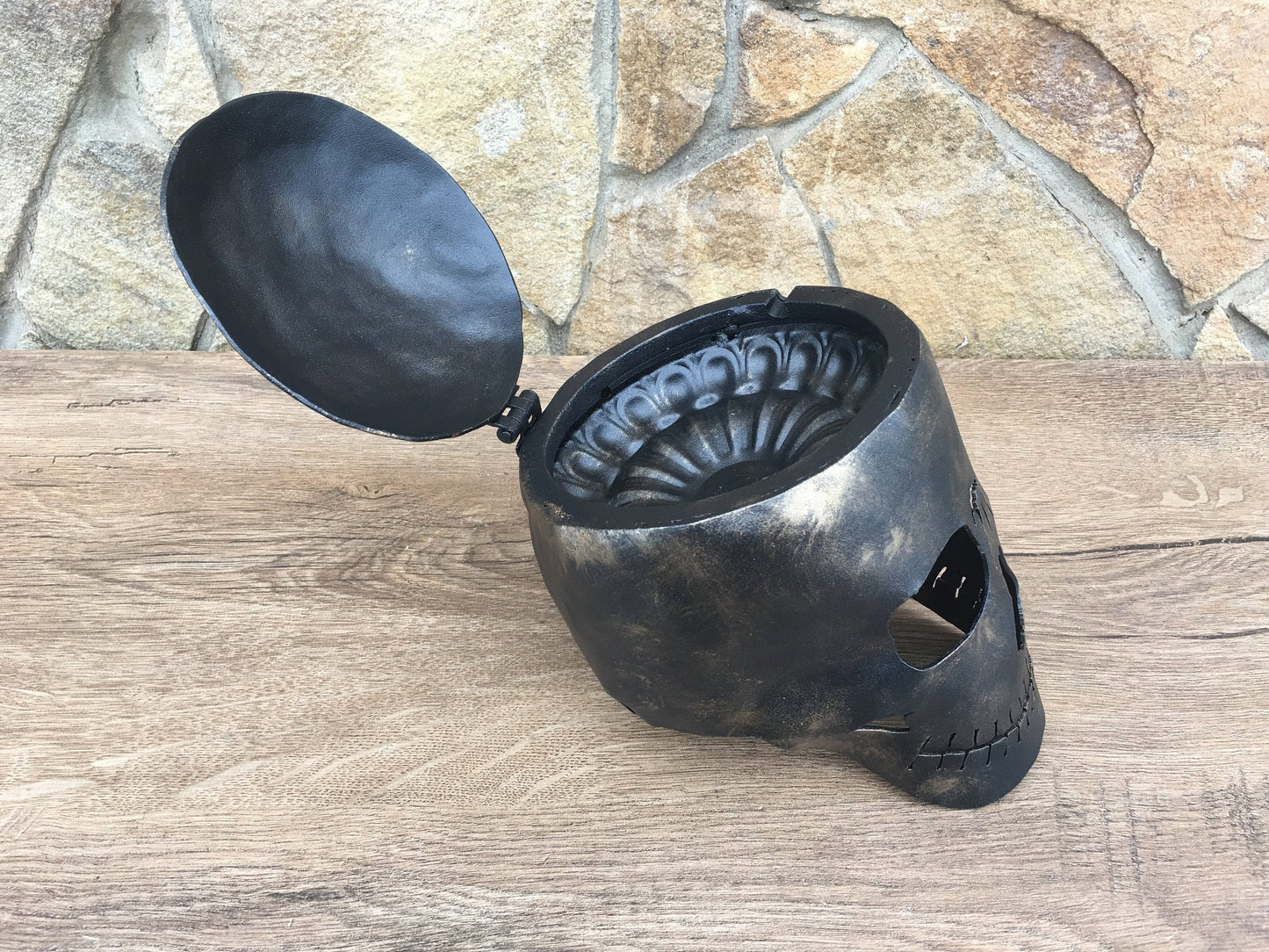 Ashtray, ash tray, ashtray skull, ashtray deco, horror gift, Halloween gift, ashtray cigar, smokers pipe, smoking accessory, smokers tool