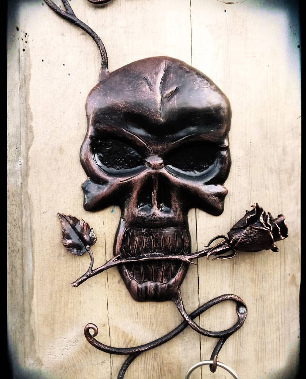 Wall hooks, hook, hooks, metal hooks, clothing hooks, Halloween gift, horror gift, Halloween, skull, skull with flowers, wall key holder