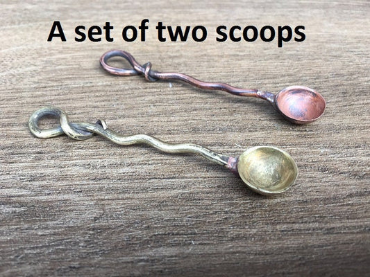 Bronze scoop, copper scoop, mini scoop, salt scoop, spice scoop, dollhouse kitchen, bronze gift, medieval cutlery, copper gift, scoop, axe