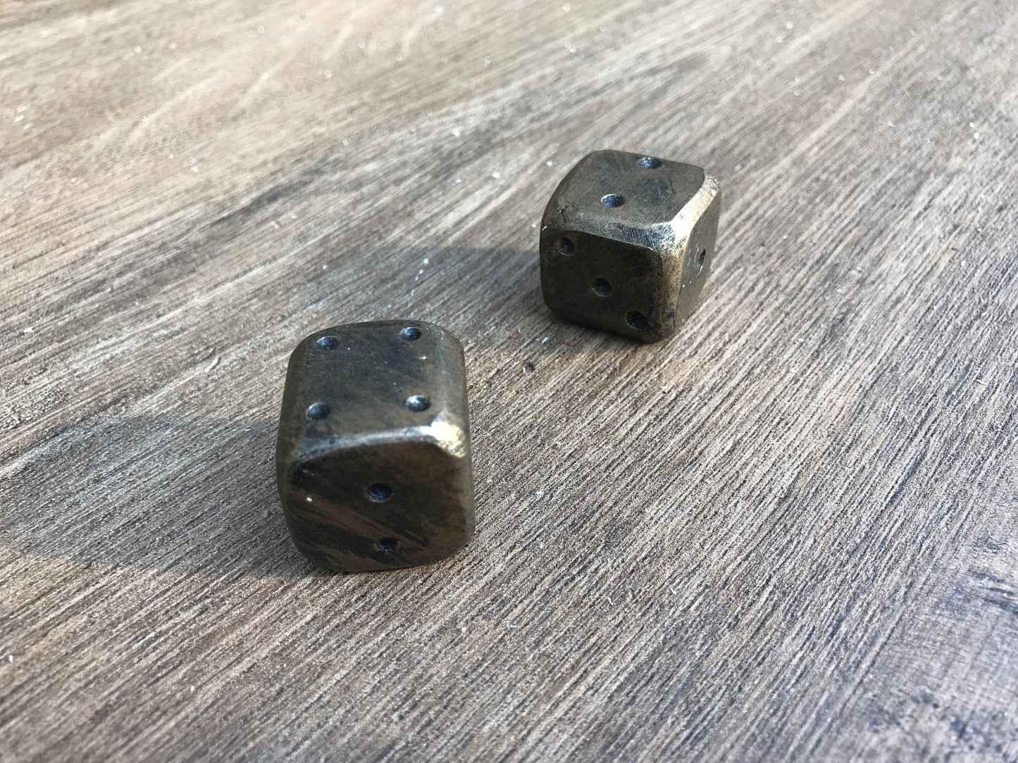 Metal dices, set of dices, iron dice, steel dice, custom dice, pair of dices, gambling dice,gaming dice,role playing games,tabletop dice box