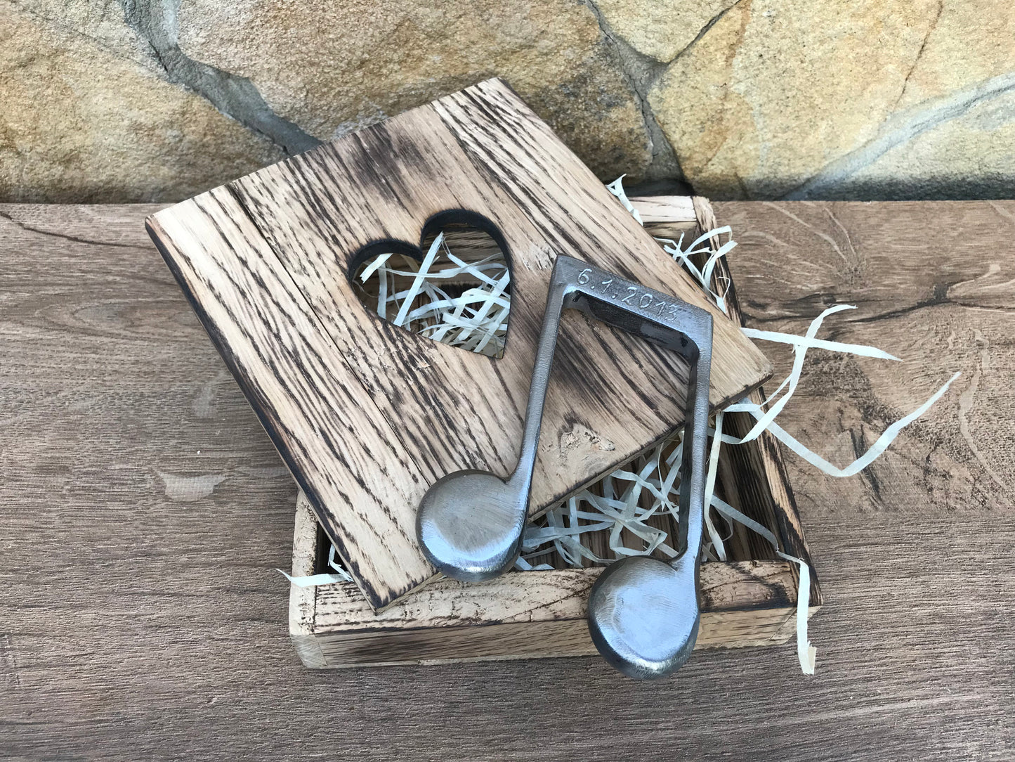 6th anniversary gift, iron anniversary, wooden gift, iron gift, gift box, music note, treble clef, iron note,music sculpture,music note gift