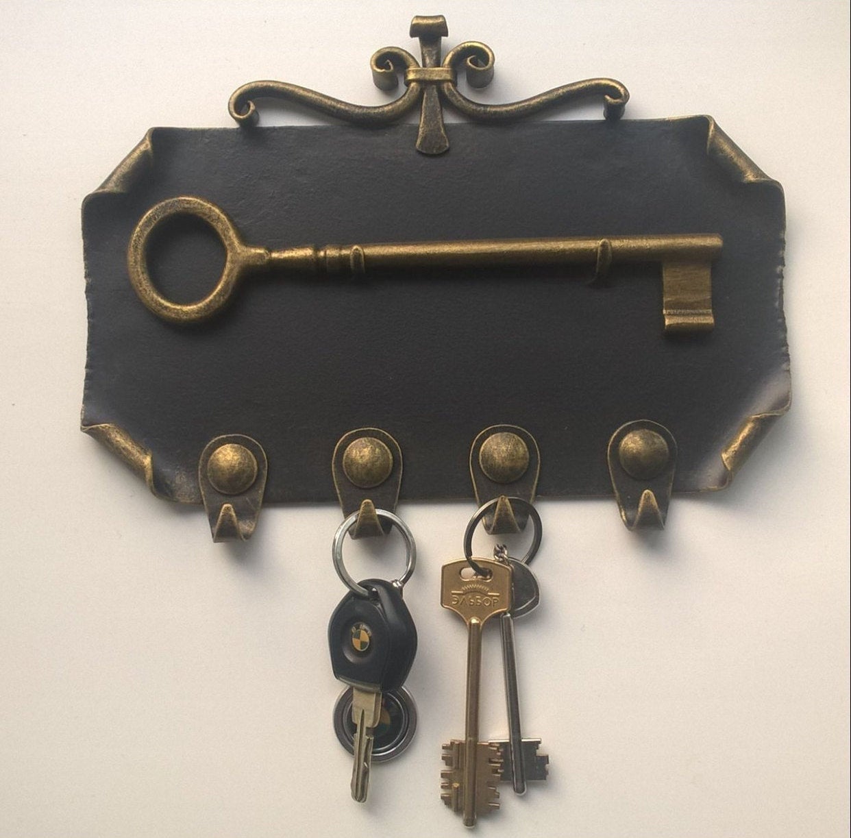 Key hooks, key holder for wall, wall key holder, key holder, key rack, wall key rack, hooks, wall hooks, decorative hooks, keys, key decor