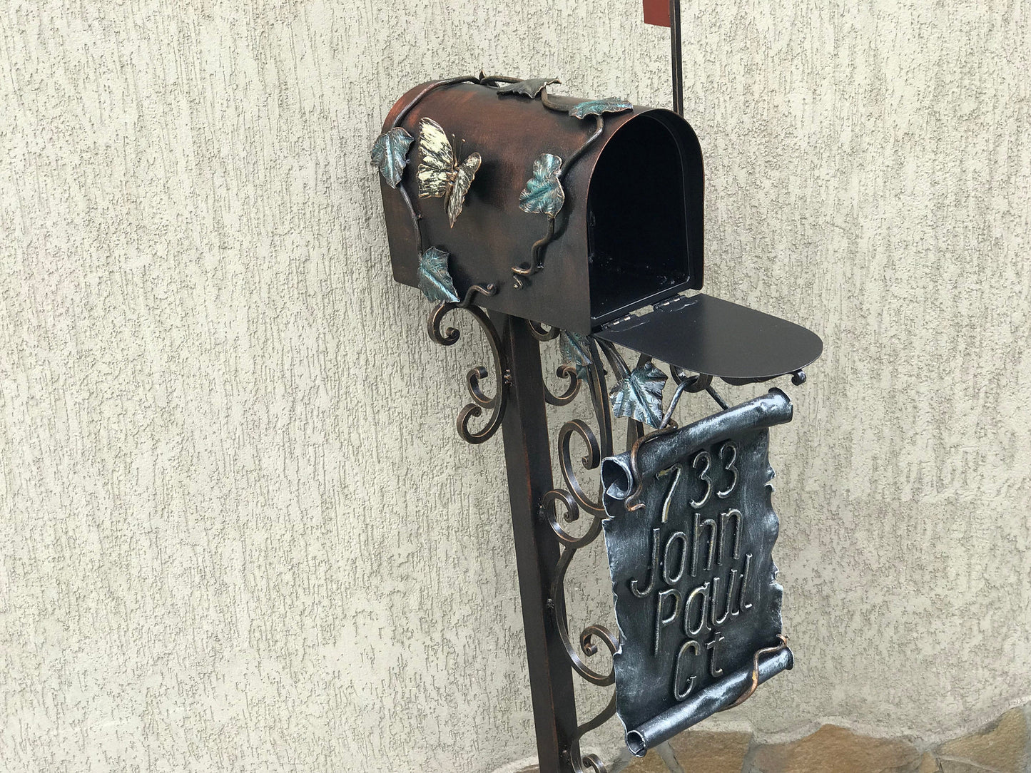 Mailbox, post box, mailbox post, mailbox numbers, lock box, letter box, mail box, mailboxes, custom mailbox, mailbox address, mailbox art