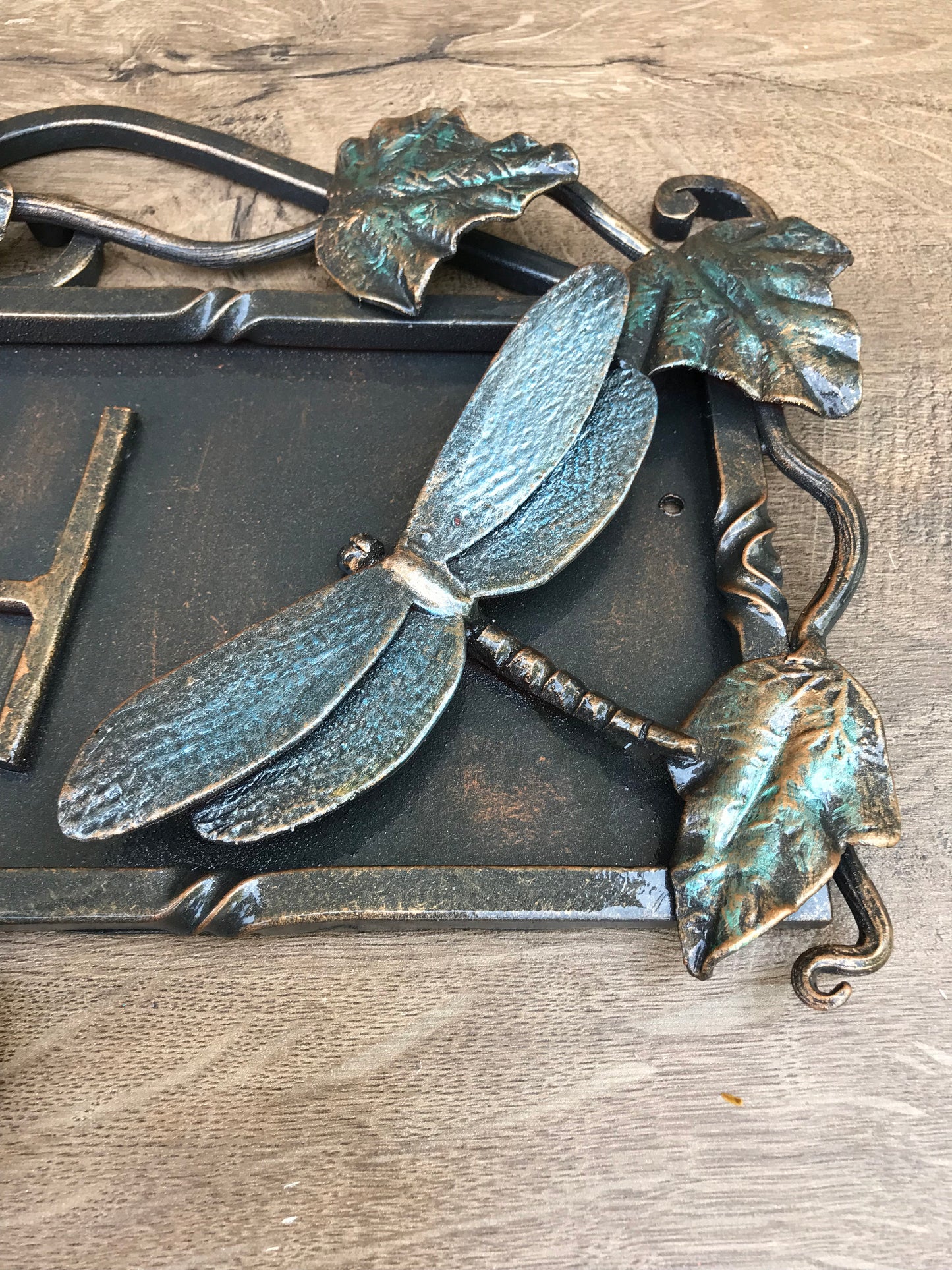 House number sign, house number plaque, address plaque, address sign, signs, house numbers, decorative signs, decorative plaques, dragonfly
