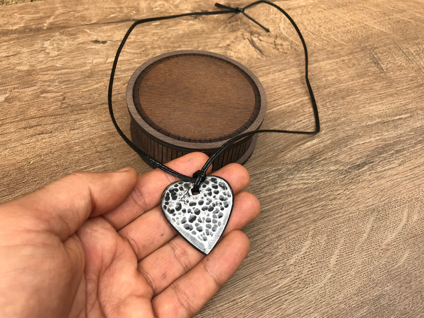 Engraved iron gift, 6th anniversary gift, iron anniversary, iron heart, iron necklace, iron gift, gift box, iron pendant, iron jewelry, love