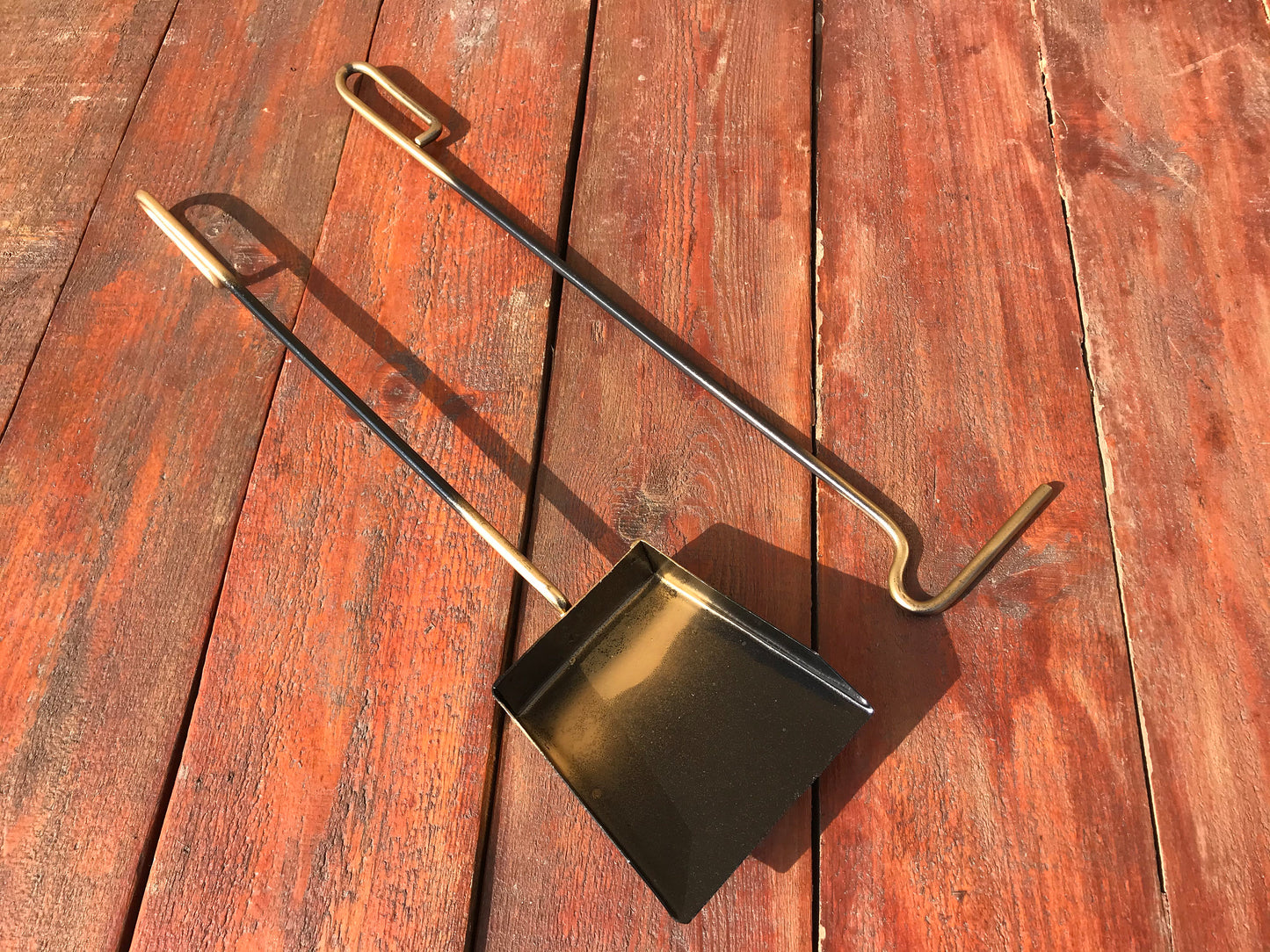 Fire shovel, fireplace shovel, ash shovel, wrought iron shovel, fireplace tool, fire poker, hand forged shovel, fire accessories, iron gifts