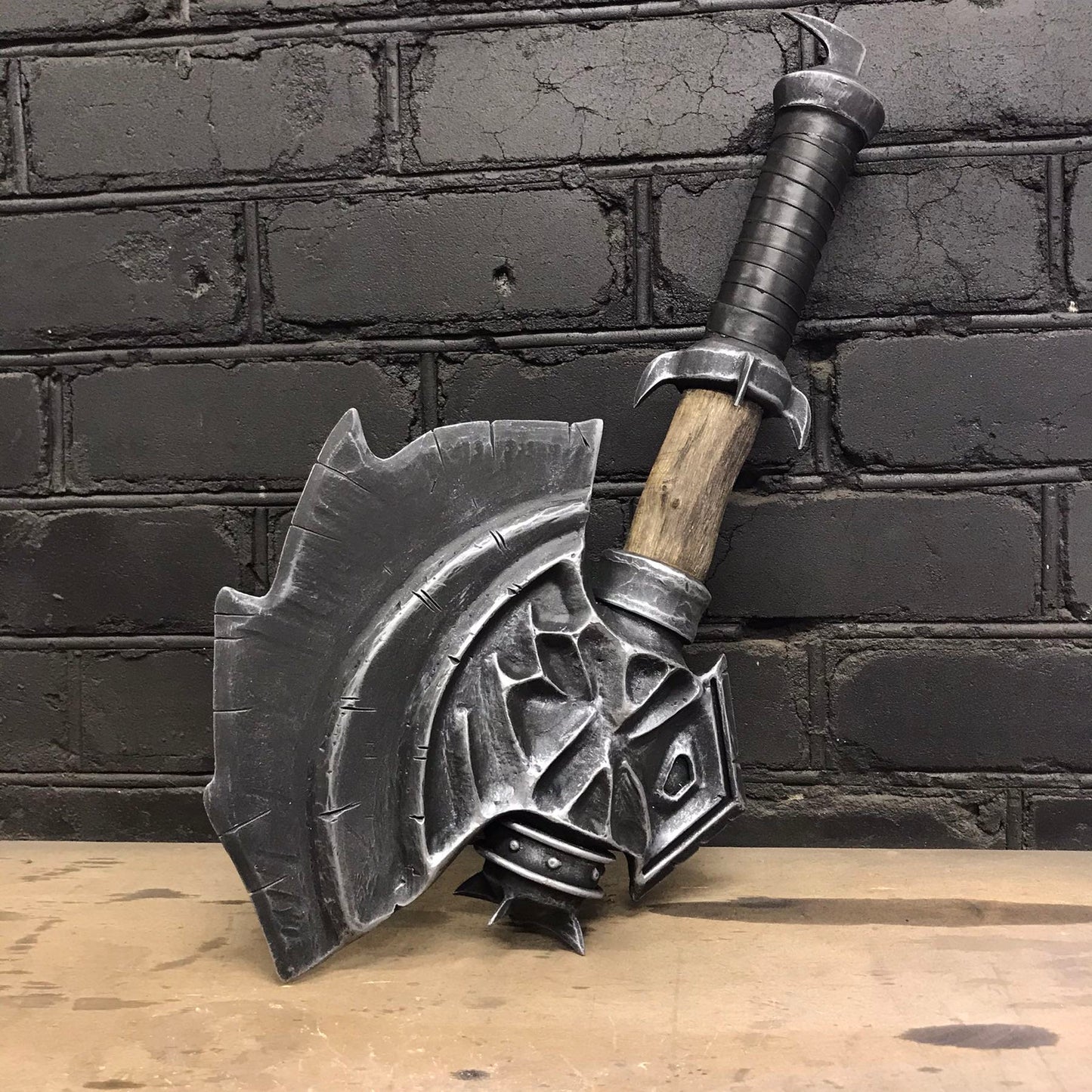 Axe of Durotan, Warcraft, Durotan's war axe, World of Warcraft, cosplay weapon, cosplay armor, cosplay axe, mens gift, gift for men, axe