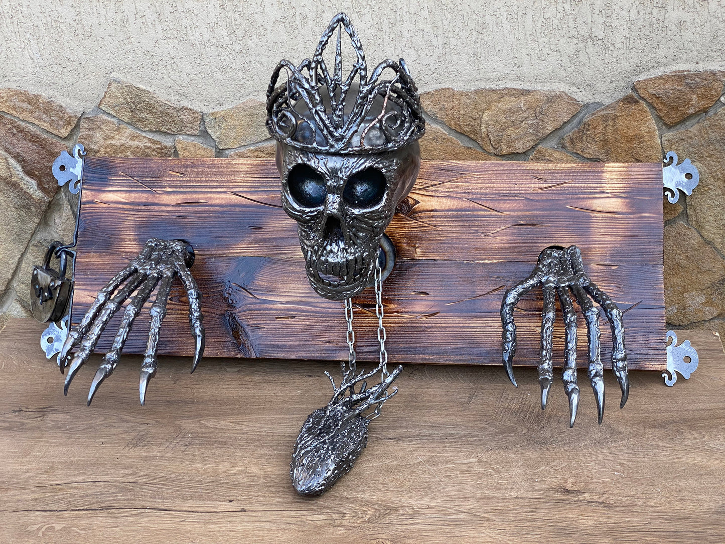 Skeleton, horror gift, grim reaper, horror, Christmas, Halloween, birthday, anniversary, creature, iron gift, scary,skull,zombie,creepy gift