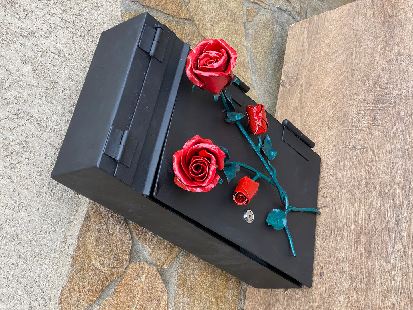 Locking mailbox, wall mailbox, mailbox, mail box, mailbox with lock, outdoors decor, garden decor, entwined roses,iron rose,hand forged rose