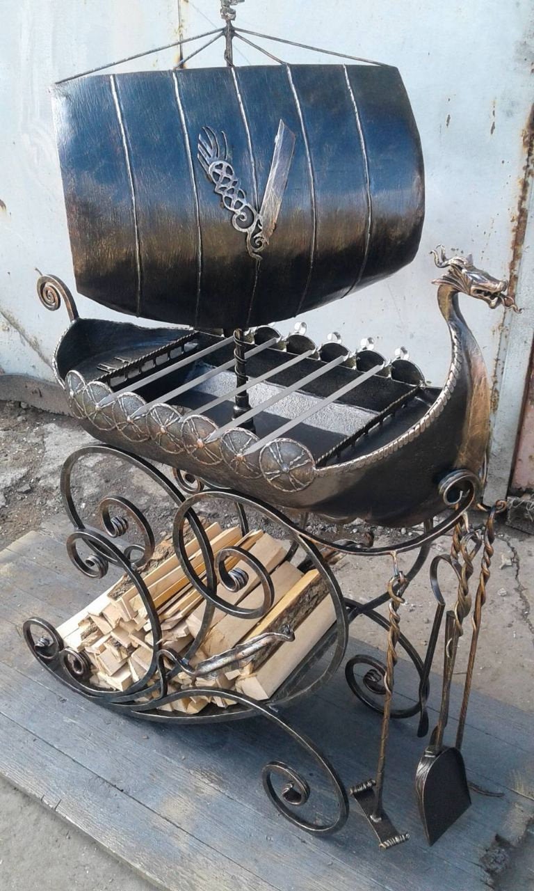 Brazier, viking theme, grill, fire pit, BBQ, skewers,iron gift, drakkar, viking, middle ages, medieval, Christmas, shield, dragon, axe, mace