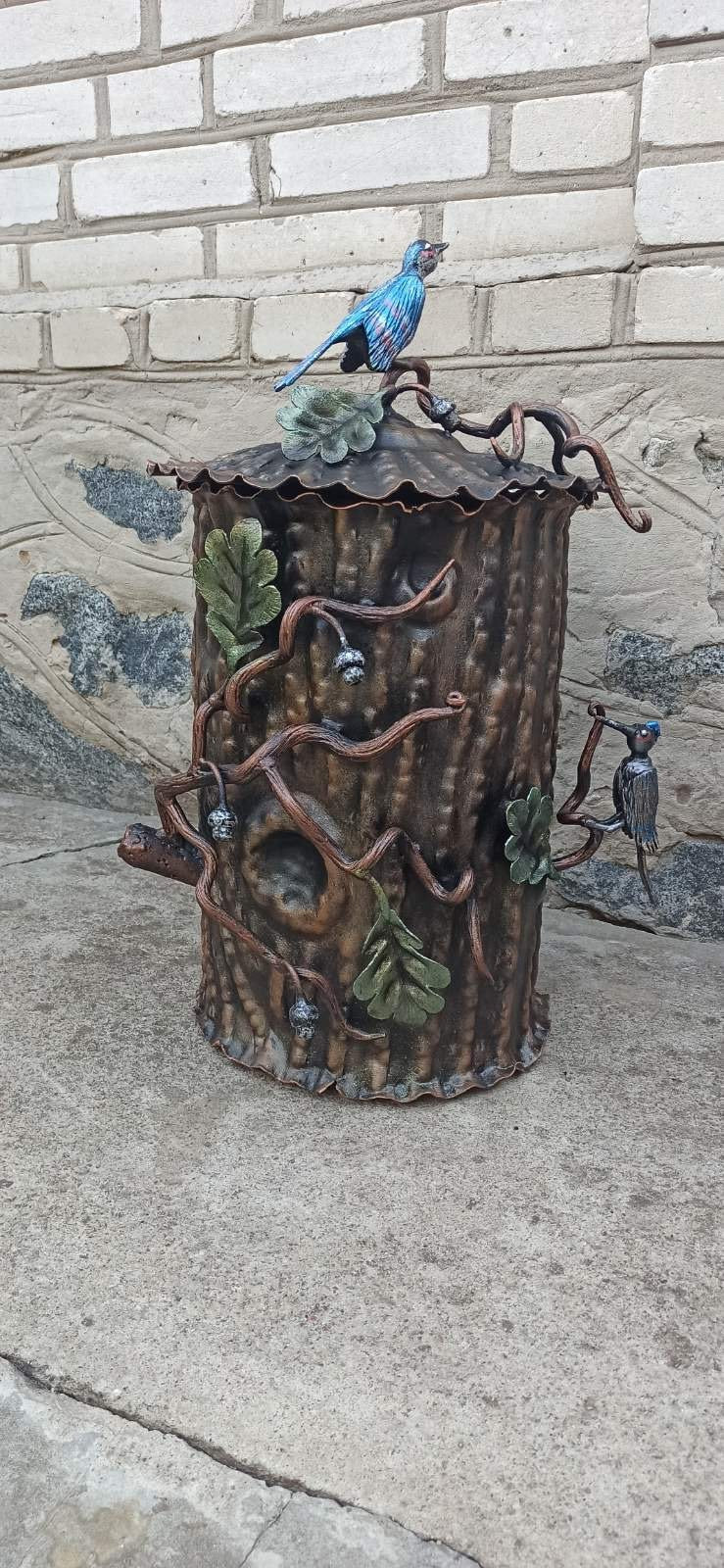 Waste basket, chest, trash bin, trash can, garbage can, waste bin, Christmas, wedding, birthday, garden, iron gift, bird decor, oak decor