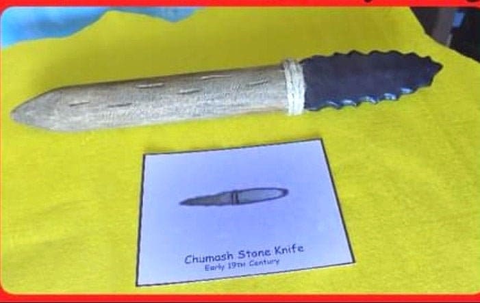 Custom listing for Lella: axe and knife