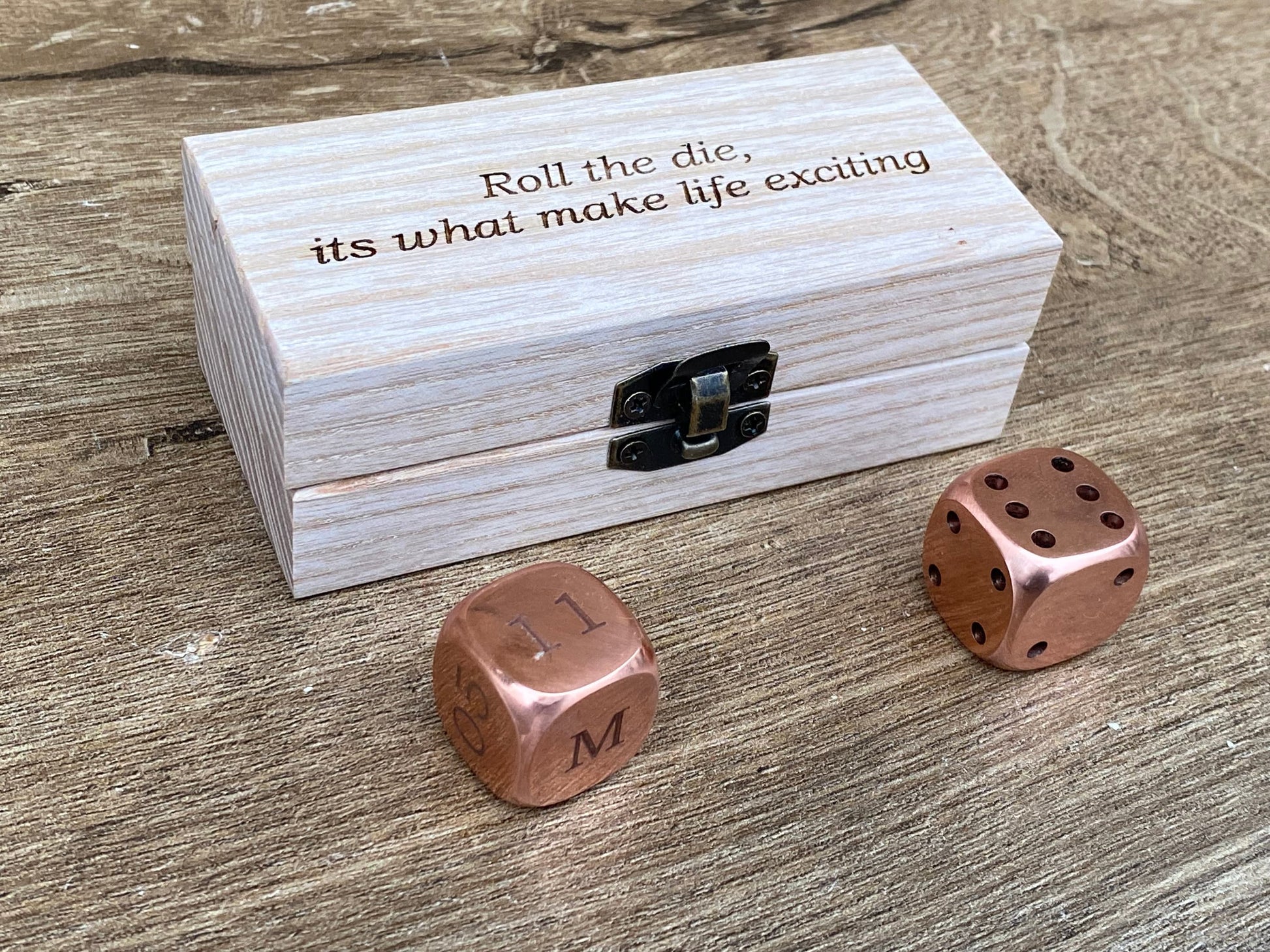 Copper dices, 7th anniversary, copper anniversary, leasure, dice box, personalized gift, dice game, tabletop game, board games, copper gift