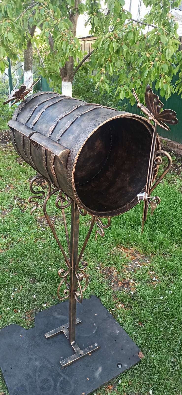 Mailbox, mail box, butterfly, garden, newlyweds gift, yard, wedding, Christmas, gift for mom, steel gift, anniversary gift, birthday gift