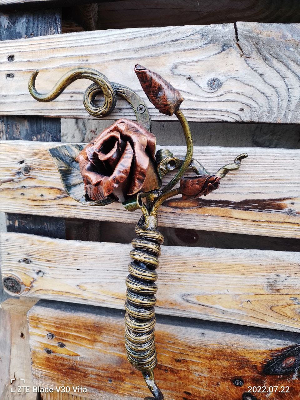 Door handle, door pull, medieval, rose, flower, renovation, Christmas, gift for mom, birthday, barn, anniversary, Middle Ages, iron gift