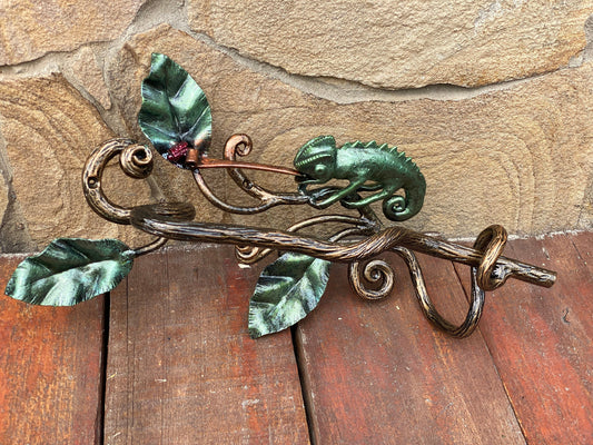 Door pull, chameleon, door handle, door, forest, wild nature, Christmas, animal, anniversary, iron gift, steel gift, insect, blacksmith,vine