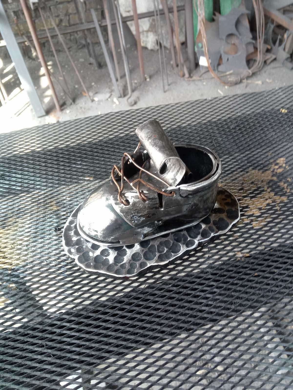 Ashtray, cigar ashtray, ash tray, cigar ash tray, cigarette holder case, smoker, birthday, anniversary, Christmas,smoker gift, boot, shoe