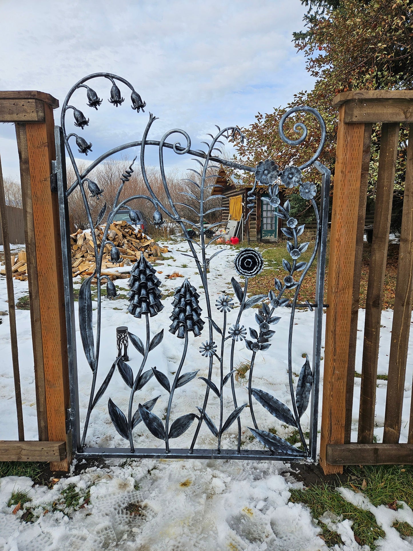 Gate, terrace, balcony, window, garden gate, fence, railing, renovation, anniversary, Thanksgiving, Mothers Day, Christmas, birthday, rose